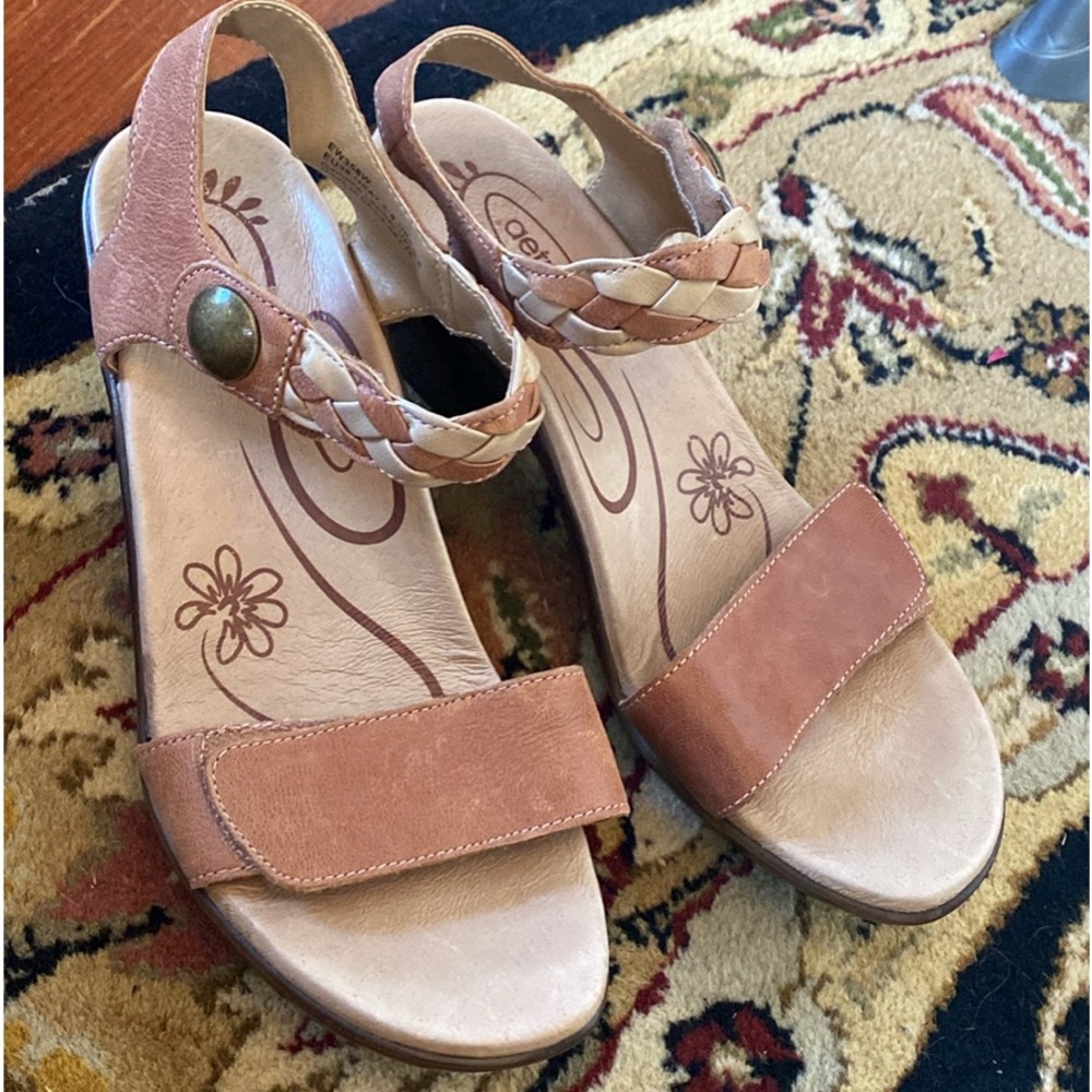 Aetrex wedge sandals. Never worn. New without box.
